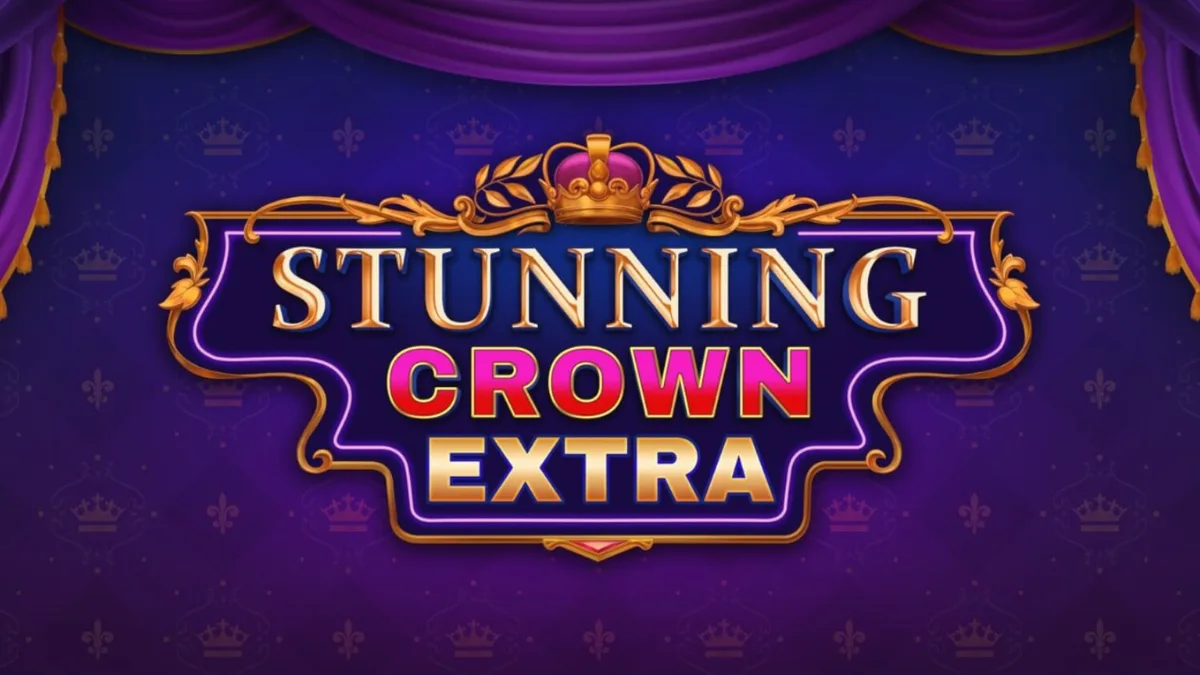 Tampilan visual slot Stunning Crown Extra dengan simbol mahkota dan buah-buahan.